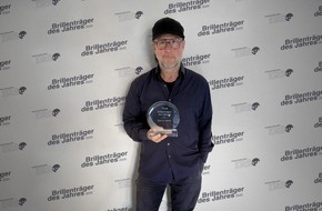 Kuratorium Gutes Sehen e.V.: Bjarne Mädel ist Brillenträger des Jahres 2025