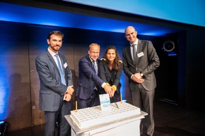 Medieninformation: KLM feierte in Zürich - grosse Party zum 100. Geburtstag