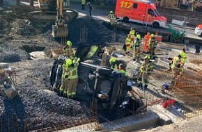 Kreispolizeibeh&ouml;rde Soest: POL-SO: Verkehrsunfall auf Parkplatz - 91-J&auml;hrige leicht verletzt