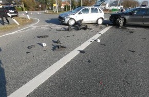 Polizeiinspektion Cuxhaven: POL-CUX: Verkehrsunf&auml;lle mit mehreren leicht Verletzten Personen (Foto vom Unfall in Altenbruch im Anhang)