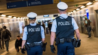 Bundespolizeidirektion München: Bundespolizeidirektion München: Jugendgruppe schlägert am Bahnhof - 52-Jähriger erleidet Gesichtsverletzungen