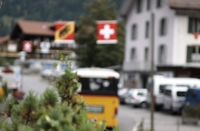 bergarzt.ch / docteurmontagne.ch: L'Aide Suisse aux Montagnards lutte contre l'insuffisance de soins médicaux / Les médecins de montagne - une espèce en voie de disparition?