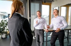 KONUS & Partner GmbH: Niklas Rabanus und Samuel Koch von der KONUS & Partner GmbH: Darum sollten KMU die Wechselbereitschaft auf dem Arbeitsmarkt als Chance sehen