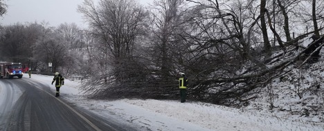 Freiwillige Feuerwehr Breckerfeld: FW-EN: Einsätze im Schnee