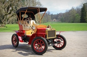 Skoda Auto Deutschland GmbH: SKODA auf der Techno Classica: 12 Meilensteine der Unternehmensgeschichte (FOTO)