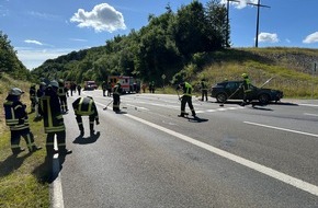 Feuerwehren VG Westerburg: FW VG Westerburg: Verkehrsunfall im Kreuzungsbereich der L288 - 3 Personen und 1 Kind verletzt
