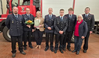 Freiwillige Feuerwehr S&uuml;dheide: FW S&uuml;dheide: Jahreshauptversammlung der Feuerwehr Oldendorf - Neues F&uuml;hrungsteam gew&auml;hlt