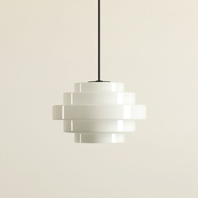 Pantone Farbe des Jahres 2026: Lampenwelt.de pr&auml;sentiert Leuchten im Farbton PANTONE 11-4201 Cloud Dancer