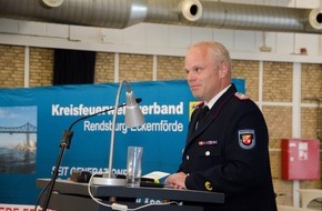 Kreisfeuerwehrverband Rendsburg-Eckernförde: FW-RD: Mitgliederversammlung des Kreisfeuerwehrverbandes RD-ECK : Fluthilfe, Corona und drei Abschiede