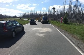 Polizeiinspektion Goslar: POL-GS: Verkehrsunfall mit schwerverletztem Motorradfahrer entlang der B242