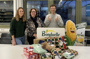 Bonduelle Deutschland GmbH: Weihnachtsw&uuml;nsche erf&uuml;llt: Bonduelle packt Geschenke f&uuml;r Kinder aus Reutlingen und Umgebung