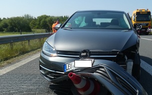 Polizeiinspektion Cuxhaven: POL-CUX: Verkehrsunfall auf der BAB 27, hoher Sachschaden, mit Lichtbild