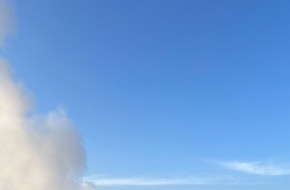 Feuerwehr Weinheim: FW Weinheim: Brand von Unrat in der Bertleinssiedlung