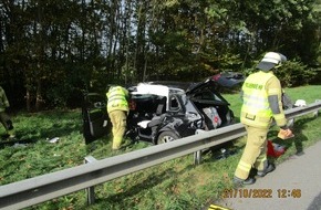 Feuerwehr Bremerhaven: FW Bremerhaven: Zwei Verkehrsunfälle auf der BAB27