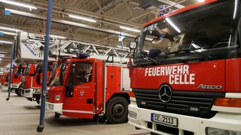 Freiwillige Feuerwehr Celle: FW Celle: Hochwassereinsätze am 02.01.2024 - 15. Lagemeldung! Stand: 02.01.2024 um 18:00 Uhr - Personen aus Überschwemmungsgebiet gerettet