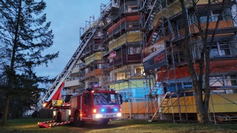 Freiwillige Feuerwehr Celle: FW Celle: In Wohnung gegrillt und Besuch von der Feuerwehr!