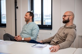 FM Growth GmbH: Verkaufserfolg oder schneller Fall? Experte verrät, warum so viele Startups mit ihrem Produkt scheitern und wie es richtig geht