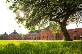 Staatliche Schlösser, Gärten und Kunstsammlungen Mecklenburg-Vorpommern: Schloss Bothmer: Open-Air-Fest für die ganze Familie