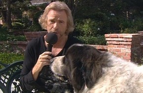 TELE 5: Thomas Gottschalk auf den Hund gekommen/ 'Gottschalks Filmkolumne - Ich liebe Kino', Mittwoch, 11. November, 20.00 Uhr auf Tele 5