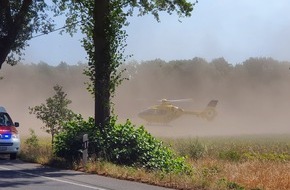 Feuerwehr Dorsten: FW-Dorsten: +++ Verkehrsunfall auf der Bundesstraße mit einer eingeklemmten Person +++