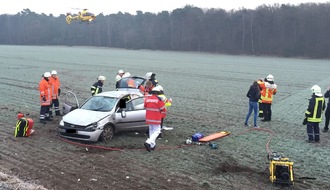 Polizeiinspektion Nienburg / Schaumburg: POL-NI: Verstellen des Radiosenders führt zum Unfall