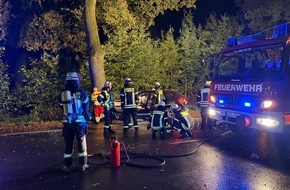 Feuerwehr Schermbeck: FW-Schermbeck: PKW Unfall