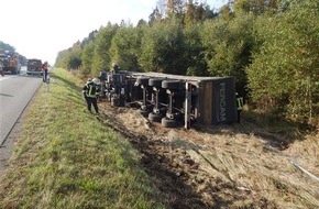 Verkehrsdirektion Koblenz: POL-VDKO: Verkehrsunfall mit Lkw - Hoher Sachschaden