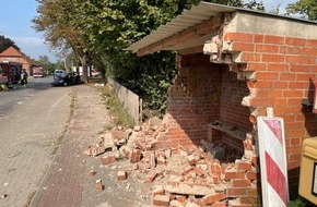 Polizeiinspektion Lüneburg/Lüchow-Dannenberg/Uelzen: POL-LG: ++ Pkw kommt von der Fahrbahn ab - mit Bushaltestelle und Baum kollidiert - schwer verletzt ++ "tragischer Unfall" - Bewohner stürzt aus Fenster ++ unter Drogeneinfluss, jedoch ohne ...