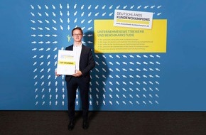 Bien-Zenker GmbH: Fans machen Bien-Zenker zu "Deutschlands Kundenchampion 2019" / Konsequente Kundenorientierung zahlt sich aus - für das Unternehmen 
und die Bauherren
