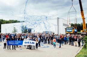 DELO Industrie Klebstoffe: DELO hat den stärksten Klebstoff der Welt