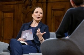 ZDF: "Das Literarische Quartett" im ZDF / Mit den Gästen Lisa Eckhart, Ulrich Matthes und Andrea Petkovic