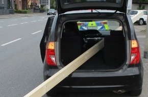Polizeidirektion Neumünster: POL-NMS: 250513-1-pdnms-Mangelnde Ladungssicherung an einem PKW in Neumünster