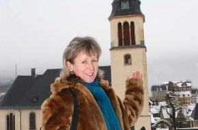 SKL - Millionenspiel: SKL-Millionärin aus dem Erzgebirge spendiert 200.000 Euro für die Sanierung des Kirchturms