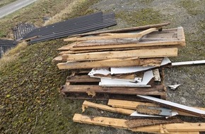 Polizeidirektion Itzehoe: POL-IZ: 260319.2 Str&uuml;bbel: Zeugen nach illegaler M&uuml;llentsorgung gesucht