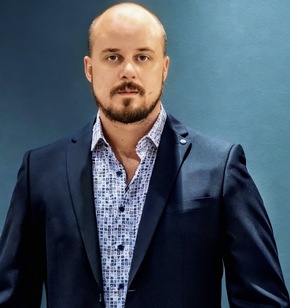 Avani Frankfurt City I PRESSE-EINLADUNG zur ELORA Fashion Show 2026 mit Prominenten