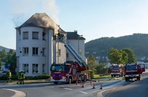 Feuerwehr Lennestadt: FW-OE: Feuer in Wohn- und Tagesstätte