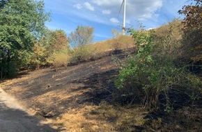 Feuerwehr Gladbeck: FW-GLA: Haldenbrände in Gladbeck