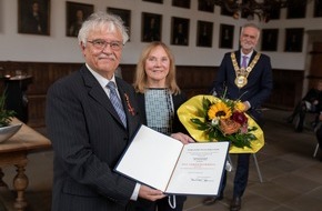 Universität Osnabrück: Prof. Dr. Jürgen Kriz von der Universität Osnabrück erhält Bundesverdienstkreuz