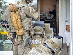 POL-OS: Blaulicht-Behörden üben für den Ernstfall - über 800 Einsatzkräfte aus Niedersachen an Großübung beteiligt