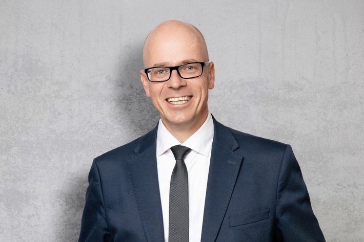 Pressemitteilung - Leuchten Manufactur Wurzen: Investorensuche für den Spezialisten für einzigartige historische Leuchten angelaufen