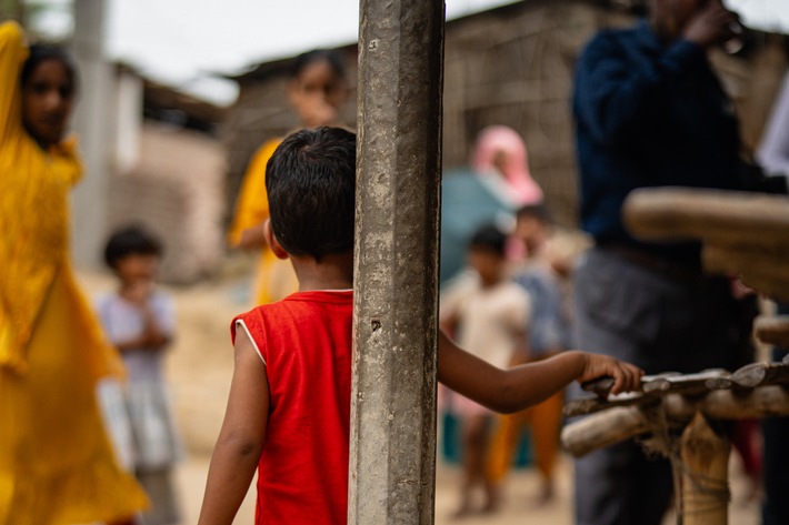 "Wir brauchen Lösungen, um Hungertote und Ausbeutung zu verhindern": Der Stopp der US-Entwicklungshilfe führt in Thailand zur Unterversorgung von Geflüchteten und Rückschritten bei der Aidsbekämpfung