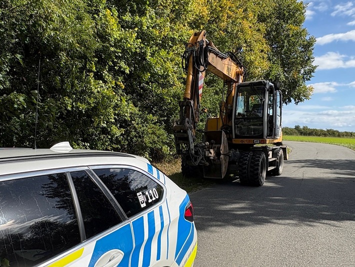 POL-HI: Bagger auf der BAB 7 / unterwegs zwischen Hannover-Laatzen und Hildesheim Drispenstedt