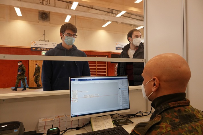 Stresstest am Impfzentrum der Bundeswehr in Lebach