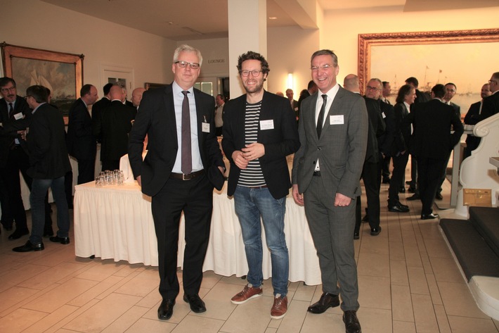 Verband der Schleswig-Holsteinischen Energie- und Wasserwirtschaft (VSHEW) feiert 10-jähriges Bestehen