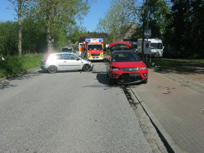 POL-KI: 240513.1 Lammershagen: Verletzte nach Verkehrsunfall auf der B 202 / Zeugen gesucht