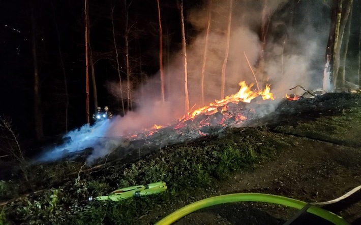 FW-EN: Brand im Gevelsberger Stadtwald