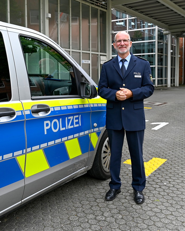 POL-BI: Mathias Schmidt kehrt als neuer Direktionsleiter Verkehr zur Polizei Bielefeld zurück