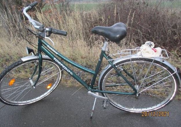 POL-GÖ: (16/2022) Fahrradfund bei Rollshausen - Eigentümer/in von grünem Damenrad gesucht