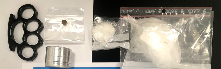 BPOL NRW: Kokain und Haschisch beschlagnahmt - Bundespolizei nimmt Drogenschmuggler fest - Beantragung Untersuchungshaft