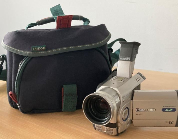 POL-HA: Besitzer und Tatort gesucht - Polizisten finden Videokamera bei Durchsuchung